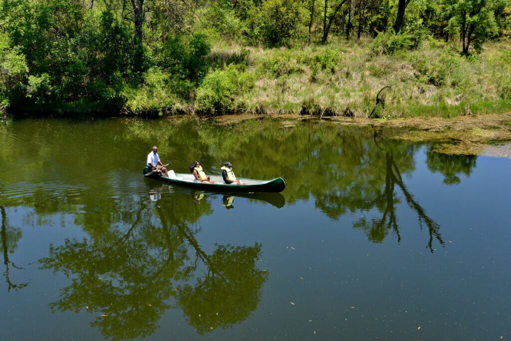 Canoeing in the wildife rich Serui river is one of the activities guests will enjoy during a Zimbabwe tour
